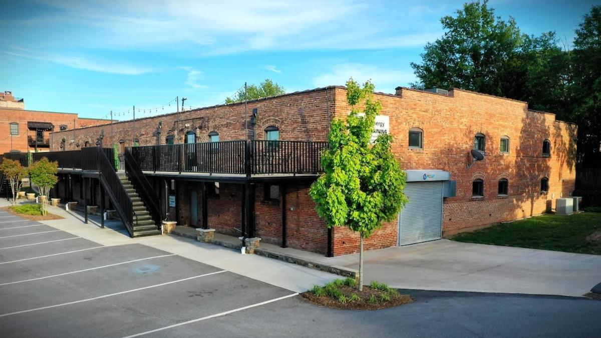 Hotel Humble Abode Hickory Esterno foto